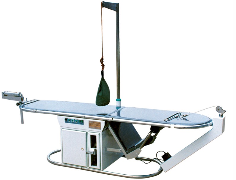 伏卧式多功能腰椎治疗床